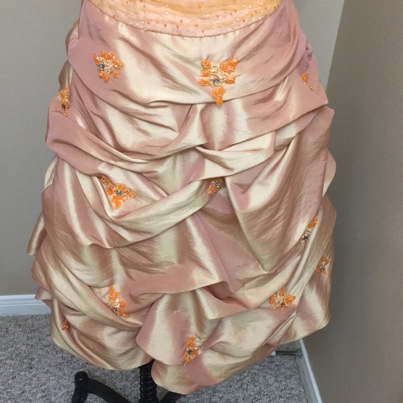 NWOT strapless Orange formal dress with rushing - Picture 6 of 10